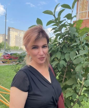 Александра