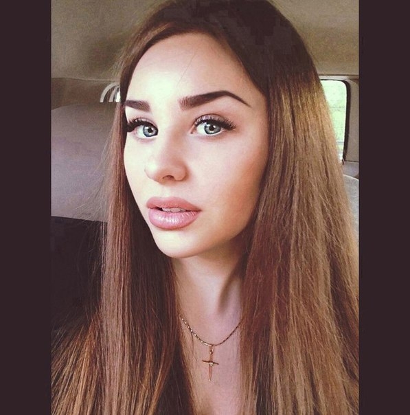 Живу и принимаю гостей в самом сердце Москвы. 💋
Моя цель - предоставить тебе незабываемые моменты, исполнить самые сокровенные фантазии. У меня широкий спектр услуг, я готова подарить тебе ощущение полного расслабления и настоящей страсти. Я знаю, как доставить удовольствие и удовлетворить каждое твоё желание. ✨
Мои клиенты говорят, что я создаю особую атмосферу и могу воплотить в жизнь самые смелые фантазии. Мое фото 100% настоящее, и я гарантирую, что увидишь именно меня при встрече. Оставляй свои отзывы, чтобы и другие могли оценить мои навыки и таланты. 💕
Встречи со мной абсолютно конфиденциальны, я ценю твою приватность и скромность. Обещаю, что буду заботиться о тебе с любовью и страстью. Жду тебя, чтобы мы вместе окунулись в мир наслаждения и настоящего удовольствия. 😘 Эльвира